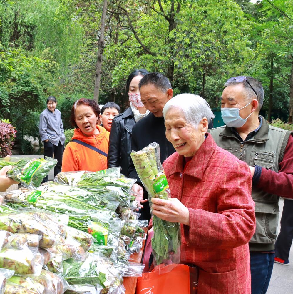 扶貧助農(nóng)第二站，心懷善意溫暖相隨